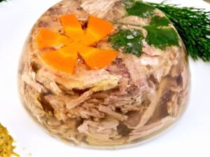 Холодец по-русски с хреном